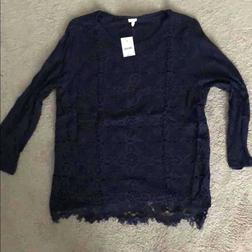 navy lace front 3/4 sleeve shirt